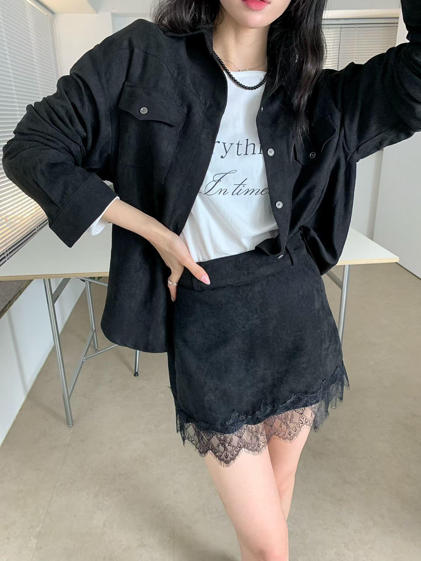 下擺蕾絲麂皮褲裙